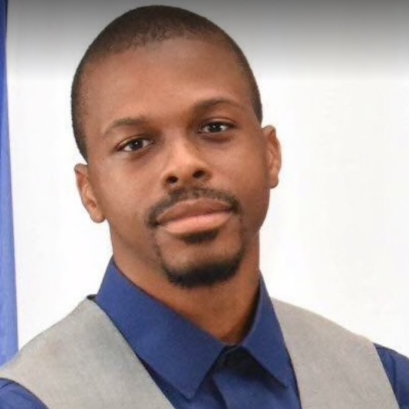 Meet your Posher, Joshua - Picture 1 of 1